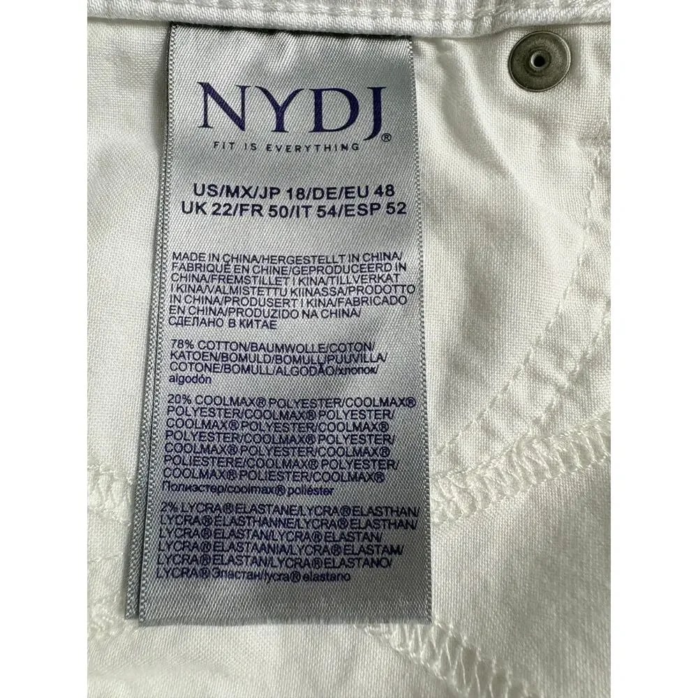 NYDJ White Denim Women's Shorts Scalloped Hemline Bermuda Style Size 18 - Picture 3 of 6